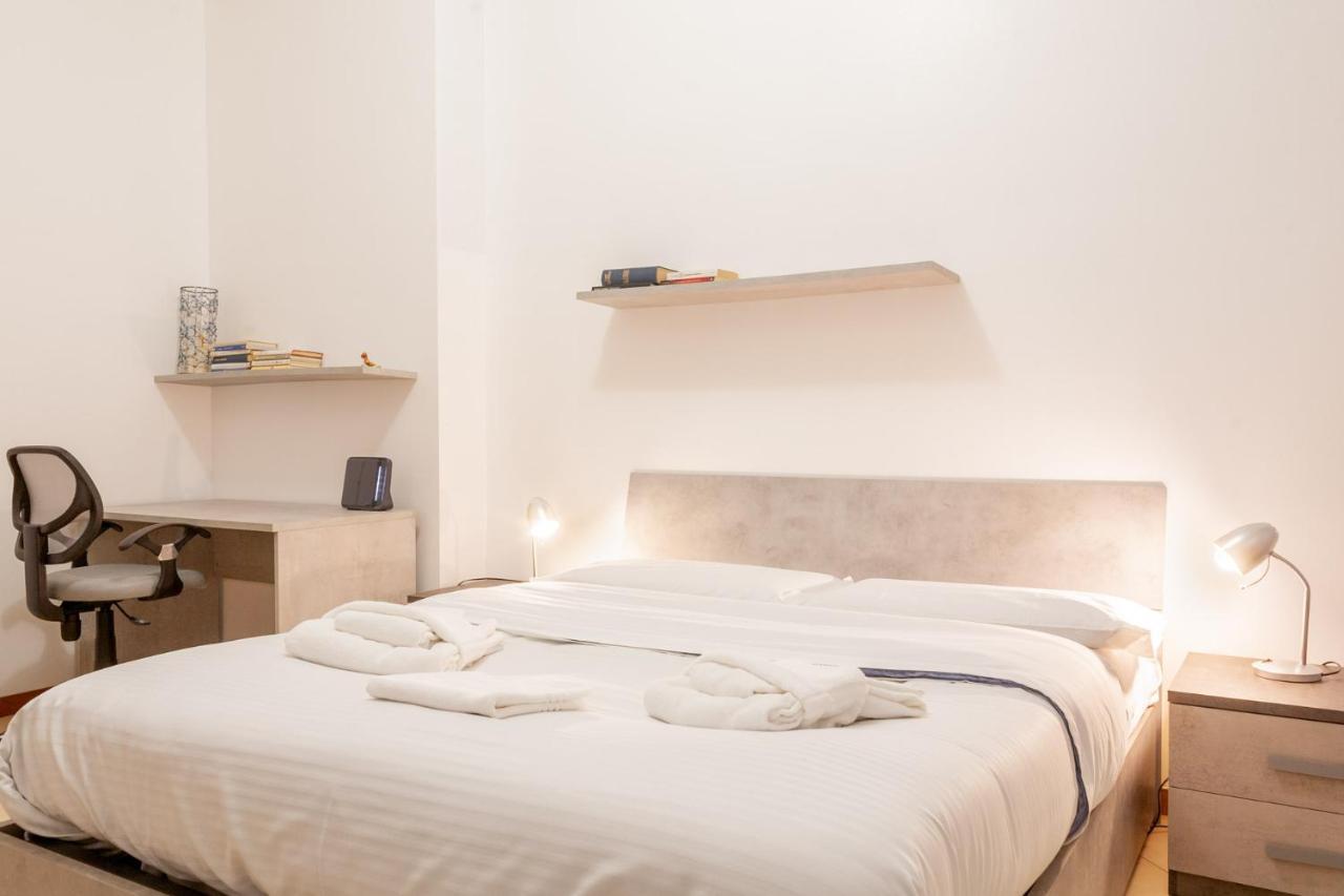 Bnbutler - Pellegrino Rossi, 42 - Ampio E Comodo Per 5 Milan Exterior photo